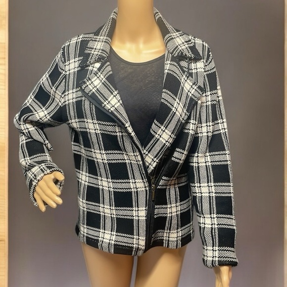 Chaps black & off white full zipper jacket, size Large - Picture 5 of 5